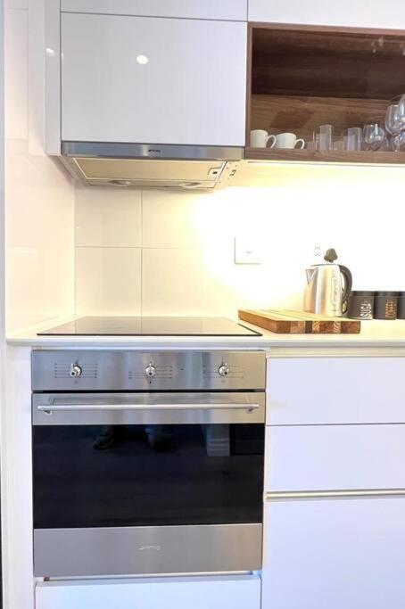 Skyline Views Stylish Studio With Pool, Parking No Load Shedding Ciudad del Cabo Exterior foto