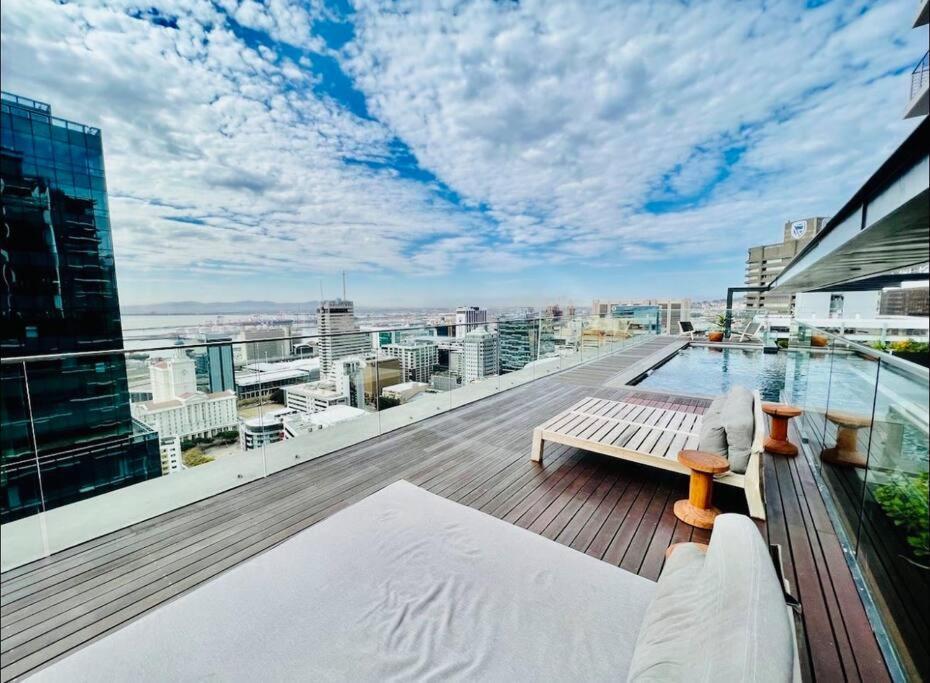 Skyline Views Stylish Studio With Pool, Parking No Load Shedding Ciudad del Cabo Exterior foto
