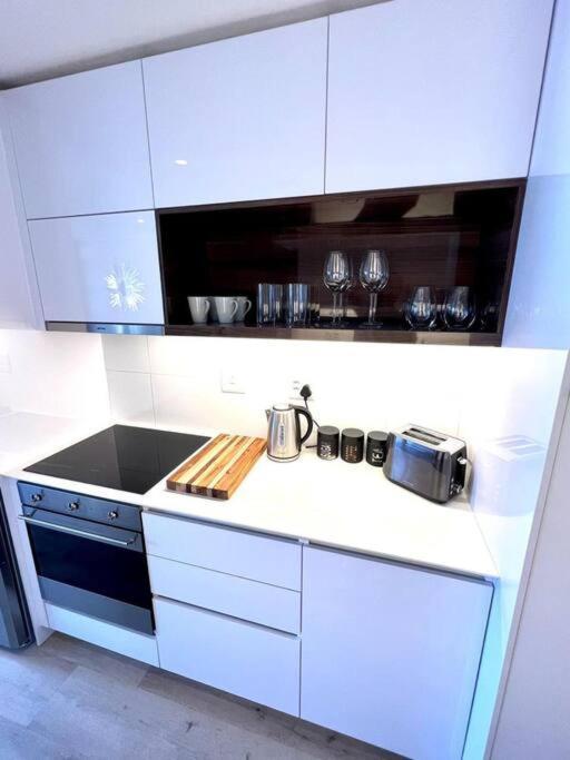 Skyline Views Stylish Studio With Pool, Parking No Load Shedding Ciudad del Cabo Exterior foto